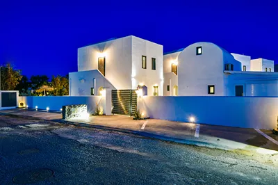 Sun Springs Suites Santorini