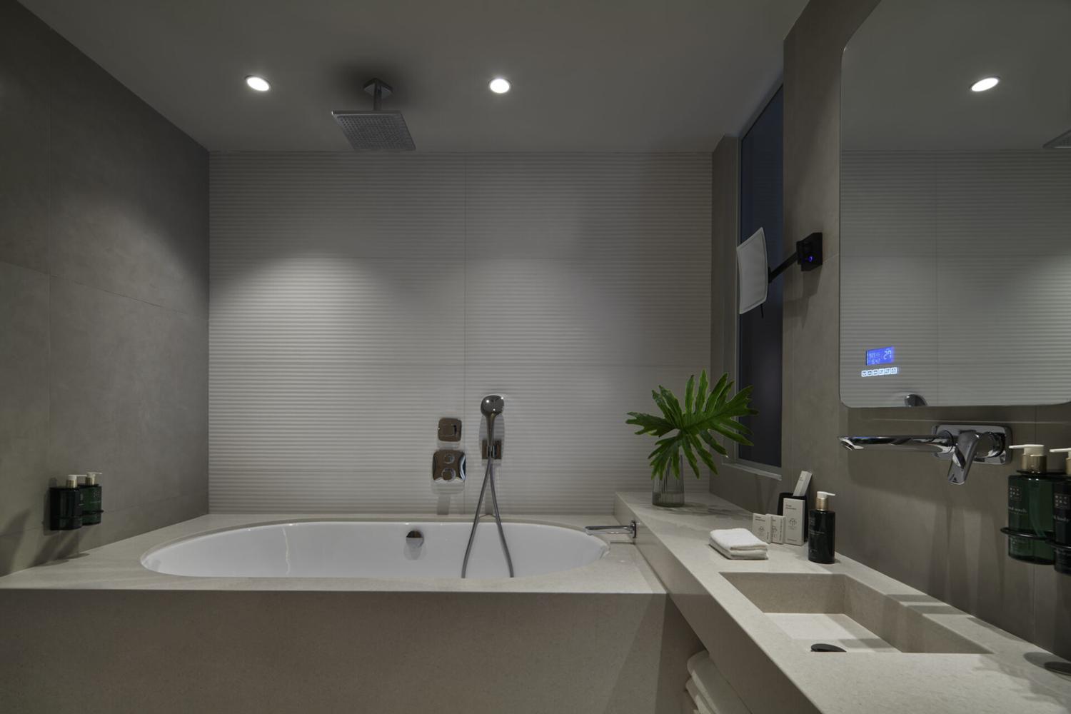 Amira Luxury Resort & Spa