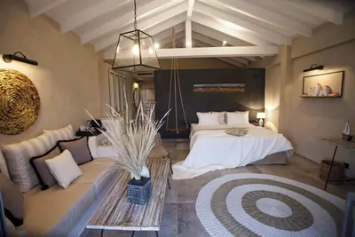 Evilion and Stilvi Hotels