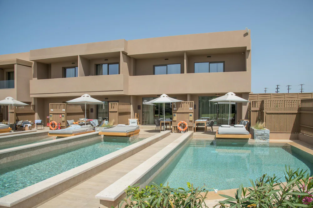 Senseana Sea Side Resort & Spa