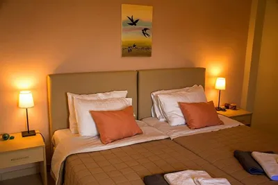 Aksos Suites Accessible Accommodation