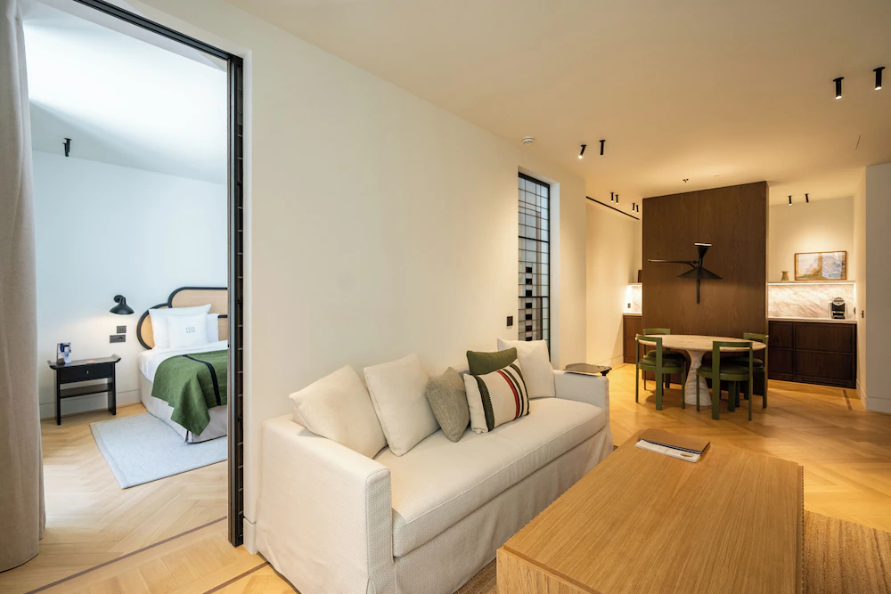 Athens Capital Suites-Mgallery Collection