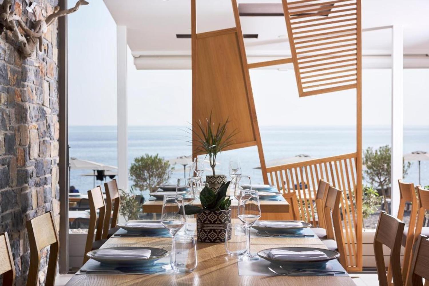 Coriva Beach Hotel