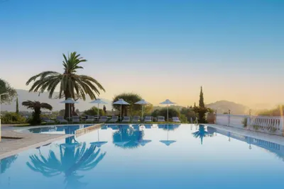 Paradise Hotel