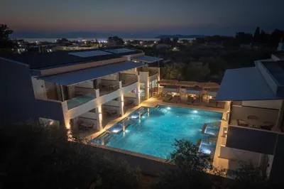 Alora Luxury Suites