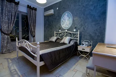 Polydefkis Hotel Santorini