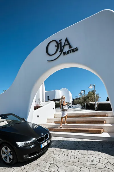 Oia Suites Santorini
