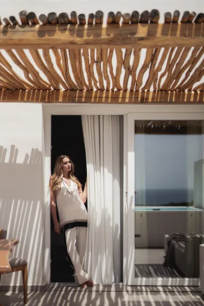 Armony Suites Milos