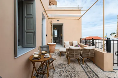 Tinas Lindian Serenity Villa