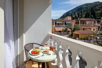 Bella Vista Hotel & Studios Corfu