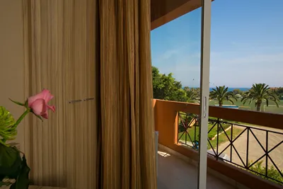 Hotel Elotia