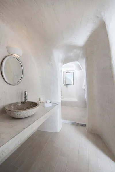 Ambition Suites Santorini