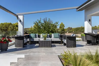 Ilios Villa