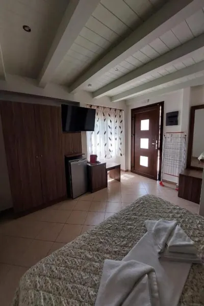 Anassa Studios