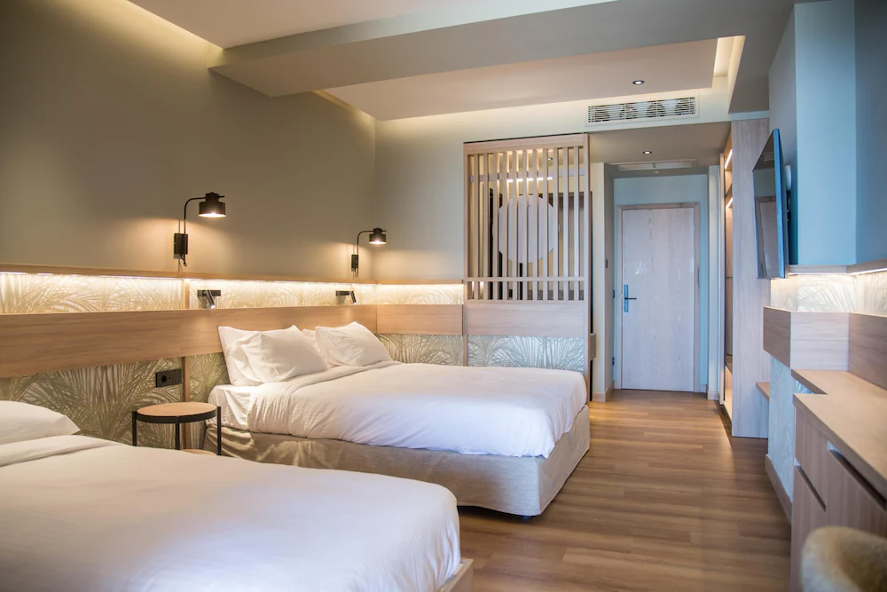 Senseana Sea Side Resort & Spa