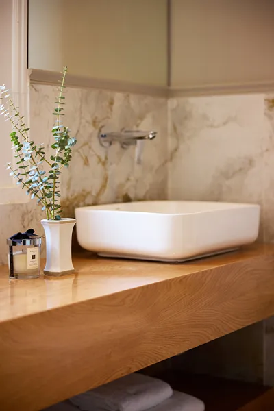 Vrachos Athens Suites