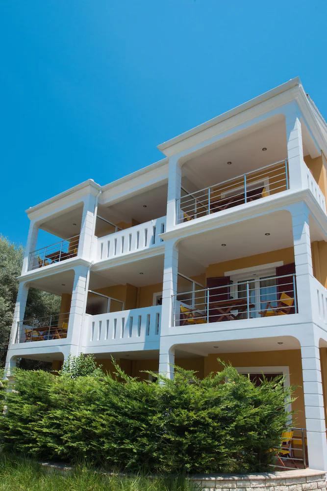 Summertime Inn
