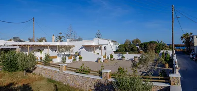 Athiri Luxury Suites Santorini