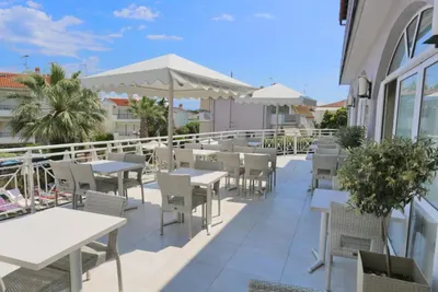 Hotel Tropical