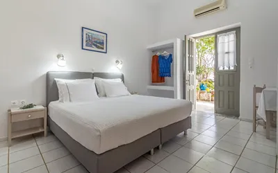 Milos Apartment