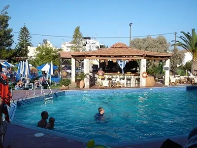 Nikos Apartments Stalis
