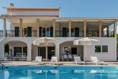Rivazzurra Luxury Villa