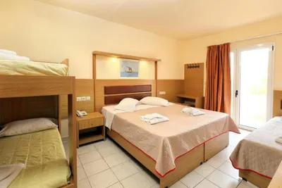 Theo Hotel Apartments