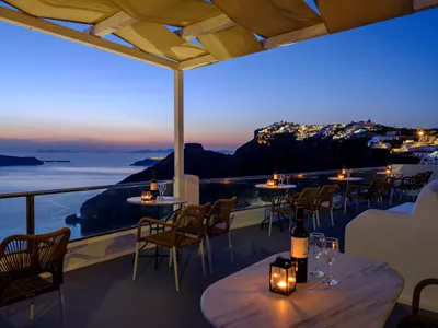 Vallas Apartments & Villas Santorini
