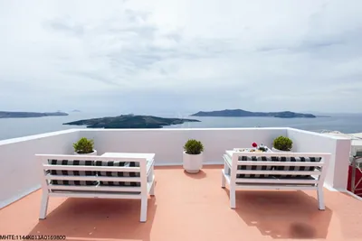 Theoxenia Hotel Santorini