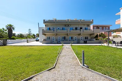 Yiannis Apartments - Studios