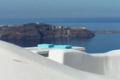 White Santorini