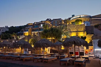Royal Marmin Bay Boutique & Art Hotel