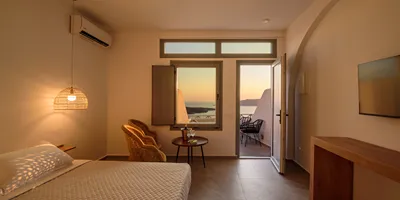 Elia Caldera Suites