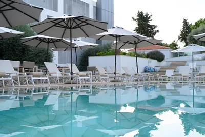 Ray Hotel