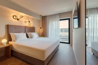 Enorme Epavli Urban Living