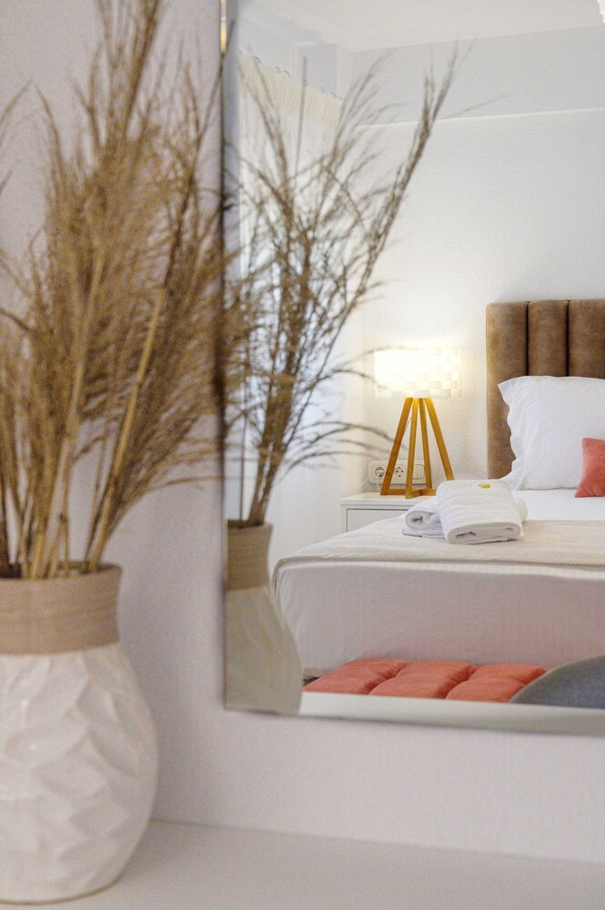 Komitsa Luxury Apartments