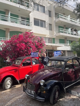 SUN HOTEL KINETA “Beach Front”