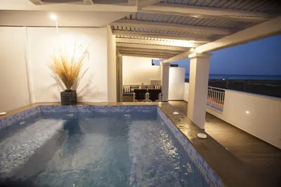 Evilion and Stilvi Hotels