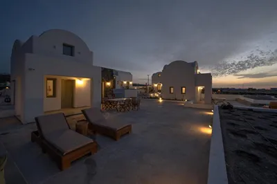 Oia Kissiri