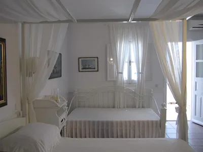 Porto Scoutari Romantic Hotel & Suites