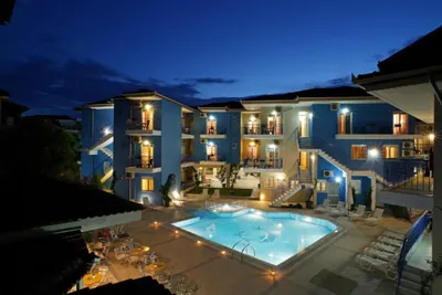 Stratos Hotel