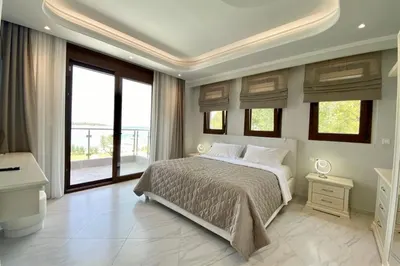 ANEMOLI LUXURY VILLA