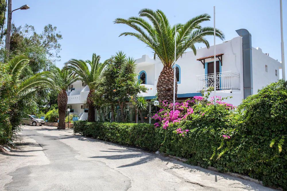 Hotel Myrtis