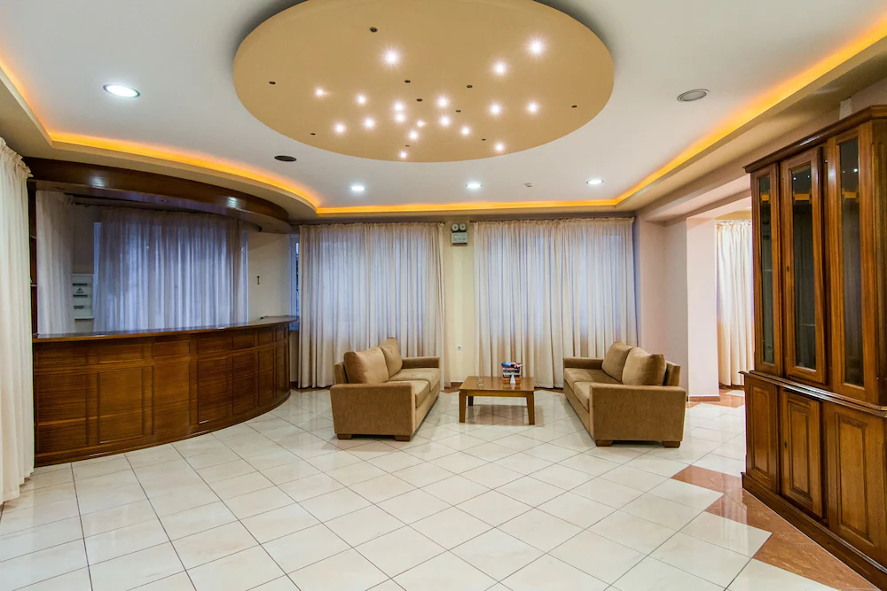 Perkes Hotel Complex