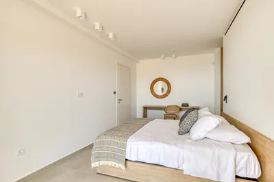 Lily Rock Villa