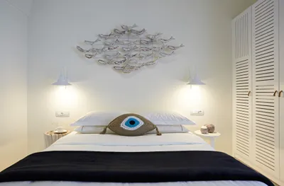 Eolia Kamari Villa