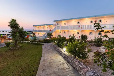 Summer View Hotel