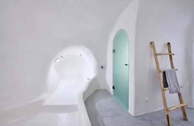 Cave Suite Oia