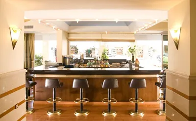 Best Western Plus Plaza Hotel