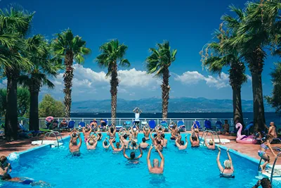 Hotel Sissy Kamena Vourla